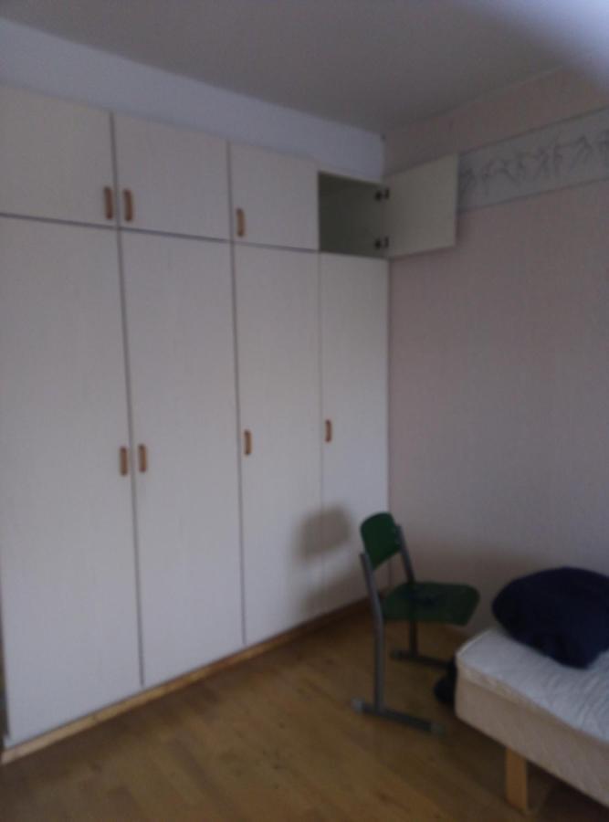 Appartement Huone à Turku Extérieur photo