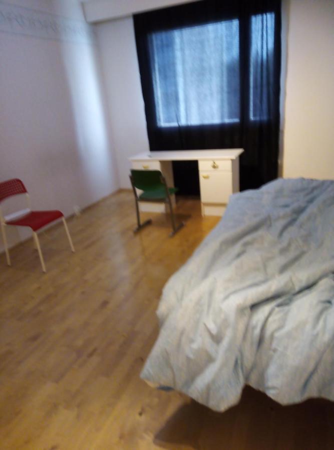 Appartement Huone à Turku Extérieur photo